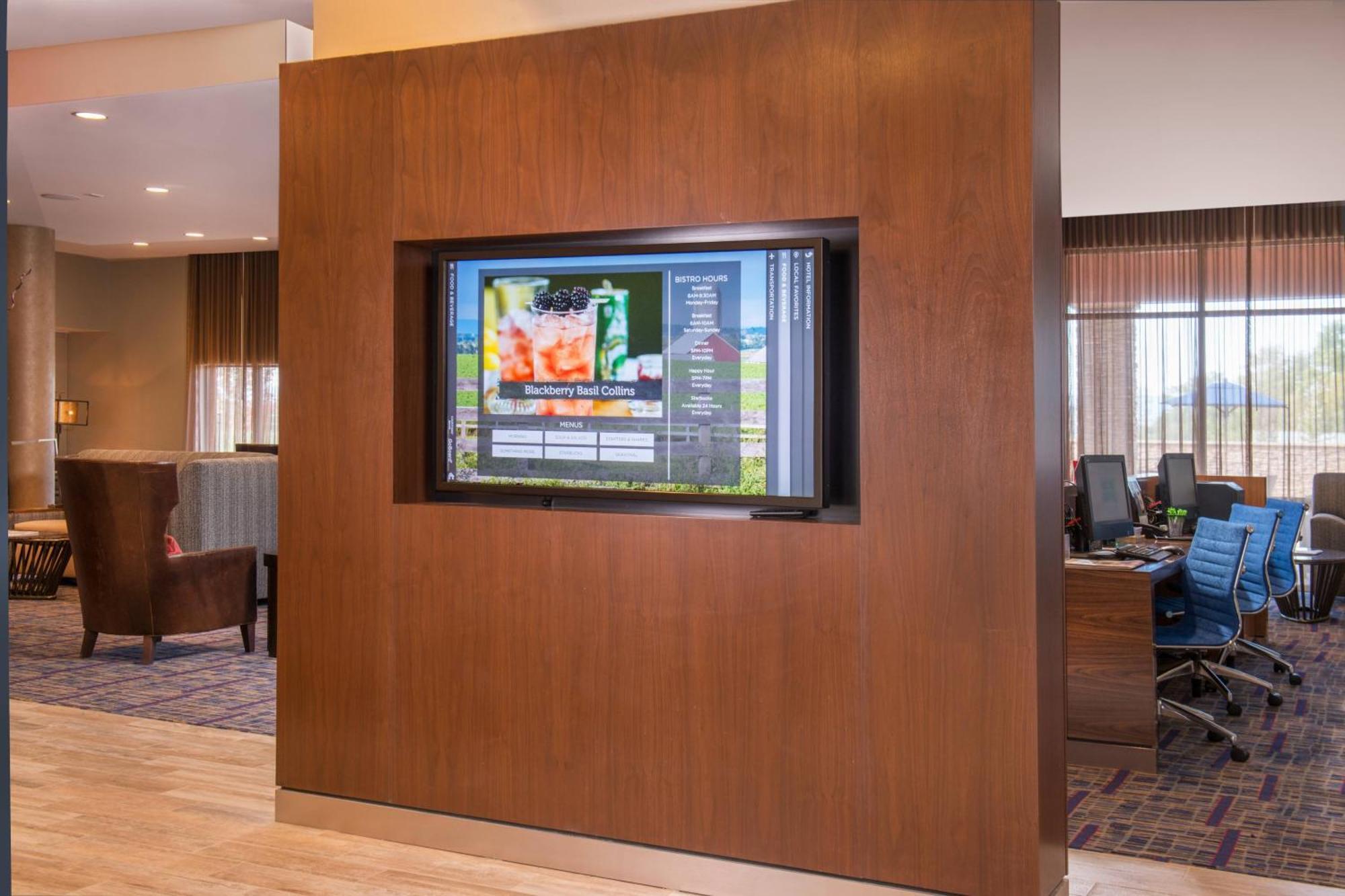 Courtyard By Marriott Shippensburg Hotel Exterior photo